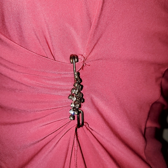 Halter top by Dori - Picture 6 of 7